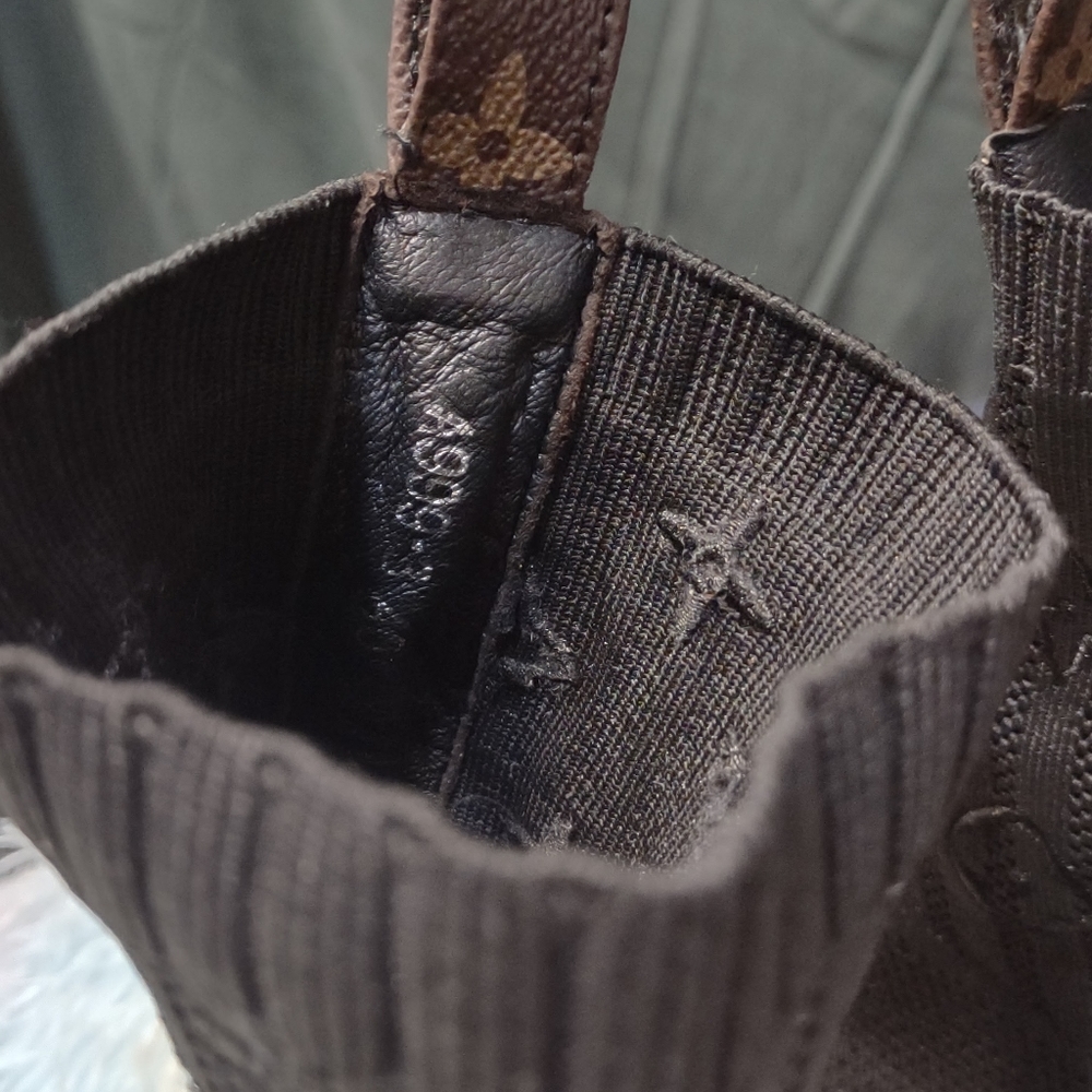 Louis Vuitton sneaker boots - Picture 6 of 7